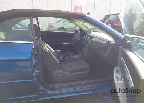 2010 Chrysler Sebring Touring из США, поврежденный, VIN 1C3BC5ED2AN156123